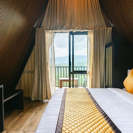Swag Vista Resort Anachal Ngoại thất bức ảnh