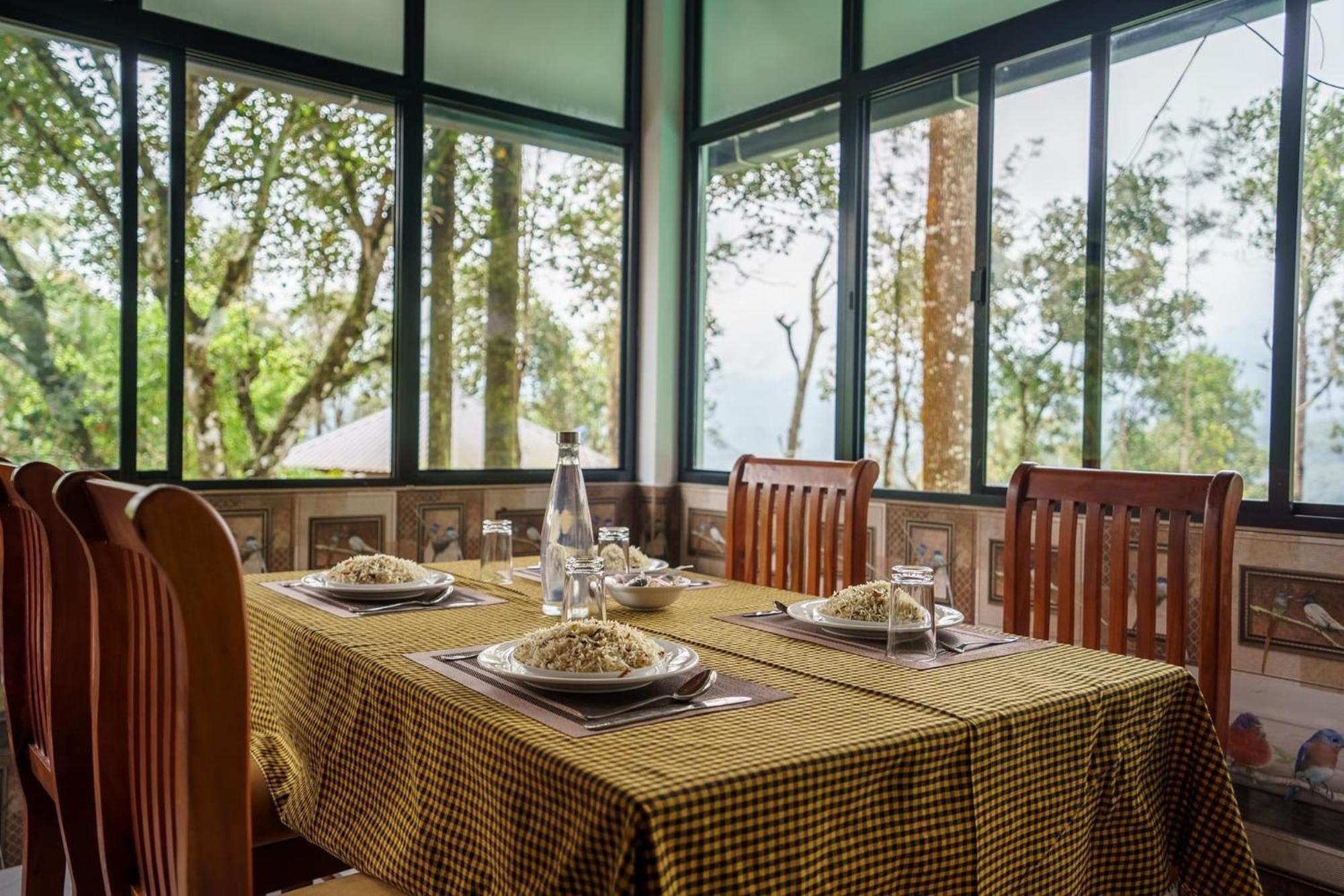 Swag Vista Resort Anachal Ngoại thất bức ảnh